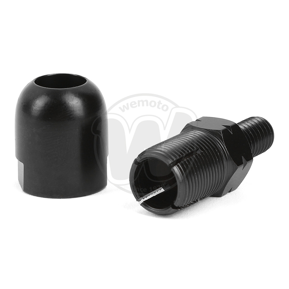 0RX5569_ac3938 two.jpg